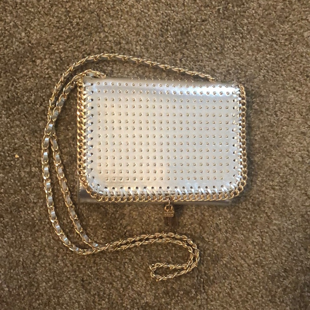 Metallic Crossbody Bag!